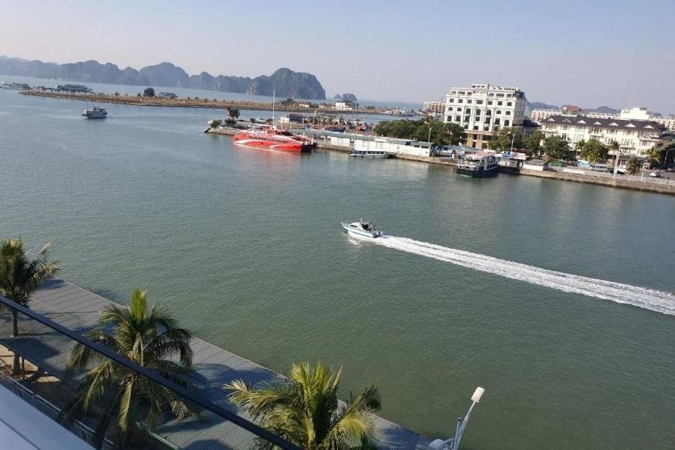 Khách sạn Golden Palm HaLong